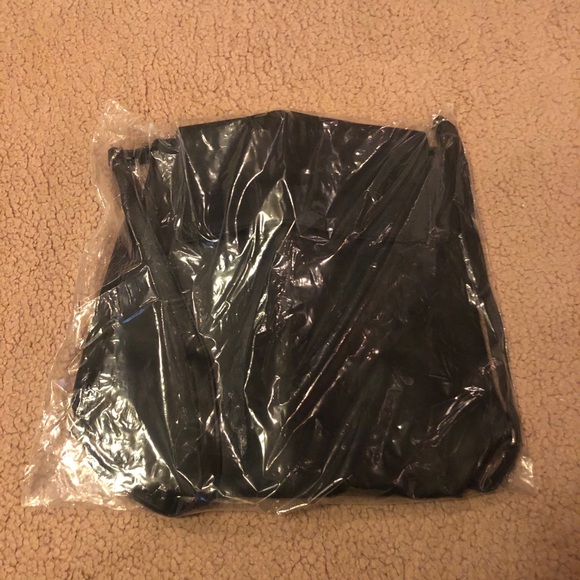 NWT Black leather back pack/purse - Picture 6 of 9